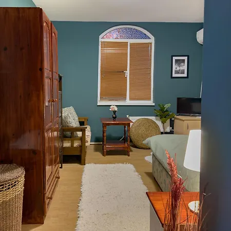 South ラヴダ